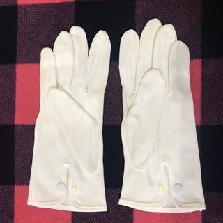 ウェディング用の新郎白手袋(1回使用)
