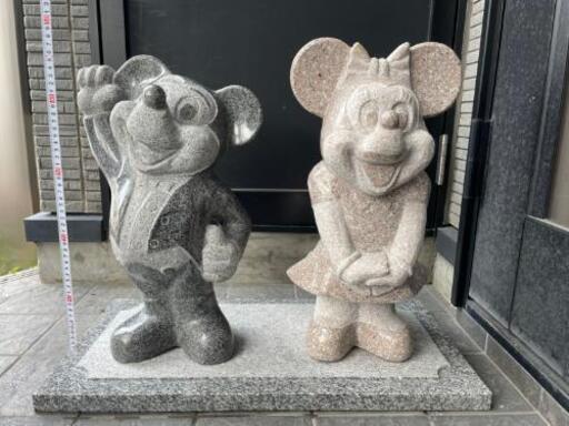 ミッキーとミニーの石像 50000円 | monsterdog.com.br