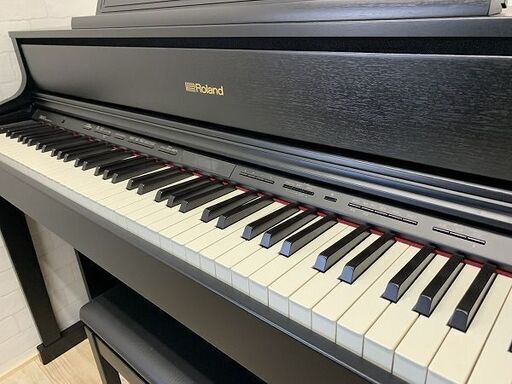 電子ピアノ　ローランド　HP605-GP/BK　※送料無料(一部地域)