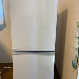 137L 冷蔵庫2018年製 SHARP SJ-14E5-KW 137L 冷蔵庫2018年製 SHARP SJ-14E5-KW