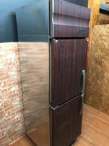 ホシザキ 業務用 冷凍冷蔵庫 冷凍庫 冷蔵庫 HRF-63XTーED（L) タテ型 2ドア