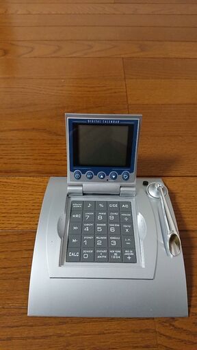 LEXON 　レクソン　世界時計付き電卓　送料無料 楽天市場】LEXON 計算機ブラック シルバー 電卓レクソン 丸