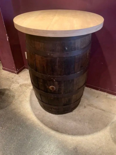 ワイン樽　ハイテーブル