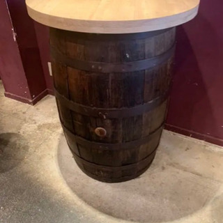 ワイン樽　ハイテーブル