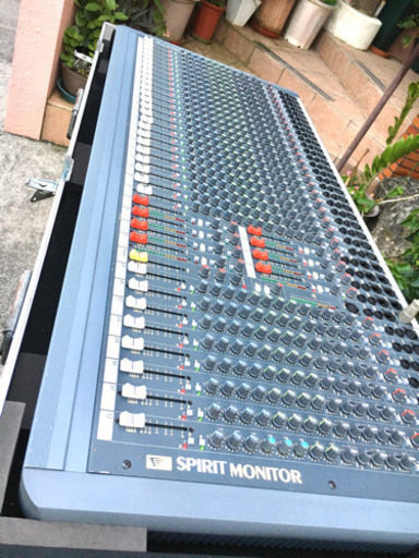 美品/Soundcraft Spirit Monitor 32ch