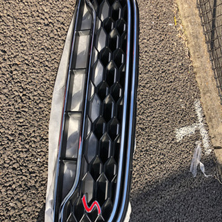 MINIクロスオーバー(F60)フロントグリル