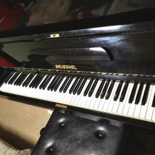 BRUEGHEL製 アップライトピアノ BRUEGHEL製 アップライトピアノ