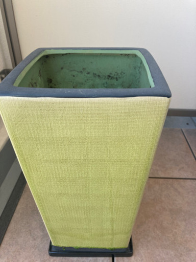 梅田フェニックスで購入植木鉢グリーンオシャレ まゆ 大阪の家具の中古あげます 譲ります ジモティーで不用品の処分