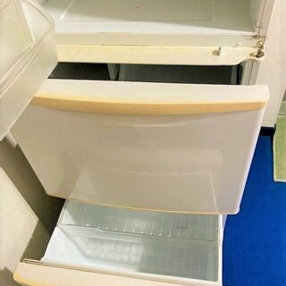 ☆USED・便利な両開き!!60×170×67㎝「SHARP」冷蔵庫・345ℓ・SJ-