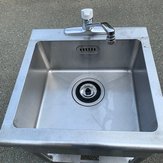 ☆中古品　1槽シンク　蛇口付き　690x600x800mm☆