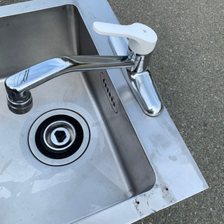 ☆中古品　1槽シンク　蛇口付き　690x600x800mm☆