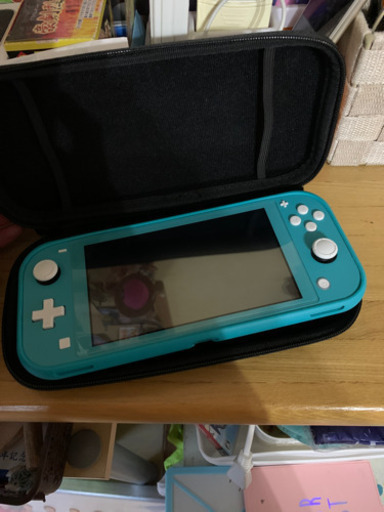 Switch Lite ポケモン付き　おまけあり【1ヶ月使用】