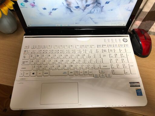 Aランク新品バッテリー交換済み・Webカメラ内蔵・超高速i7第四 