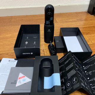 Insta360 ONE（ほぼ新品） & Instaone専用自撮り棒はサービス致します。
