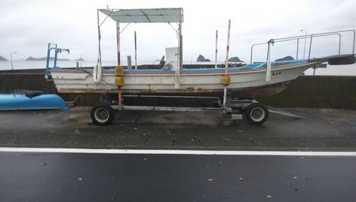 YAMAHA 遊漁船 船台付き エンジンなし 長さ5.9m