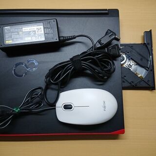 【おかげさまで受渡終了】ノートパソコン　富士通　LIFEBOOK...