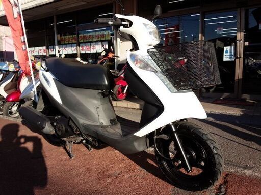 NO.3682　アドレスＶ１２５Ｇ　盗難防止警報アラーム　シガーソケット電源　前カゴ　サイドスタンド　ホワイト　☆彡
