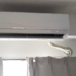 新しいエアコン(12帖用)2018年9月から使用。引き取り30日以内