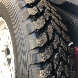 ジムニーMTタイヤバリバリ溝2016製