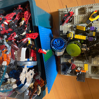 大量LEGO 取りに来ていただければ差し上げます。