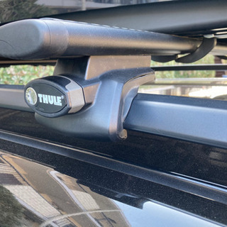 THULE ベースキャリア　ルーフレール付き用