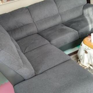 【ネット決済】大きめのソファー
