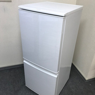 シャープ137L⁉️大阪市内配達設置無料?⭕️保証付き?