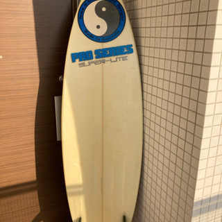 TOWN&COUNTRY ヴィンテージサーフボード※美品リーシュ、ケース付き