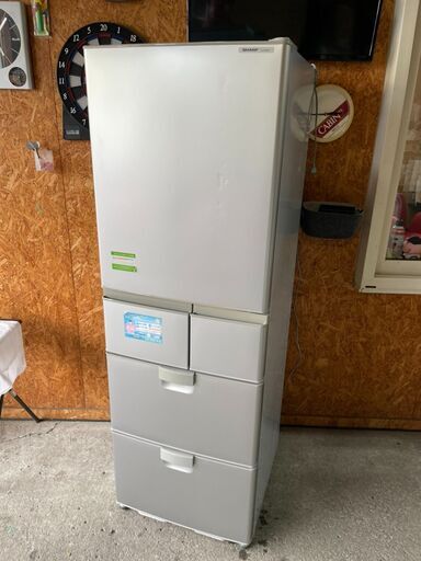 G1402　シャープ　415L　2009年　シール跡、へこみあります。