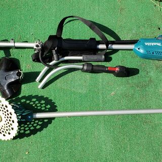 マキタ 充電式草刈り機（分割棹） Uハンドル MUR186UD 本体のみ