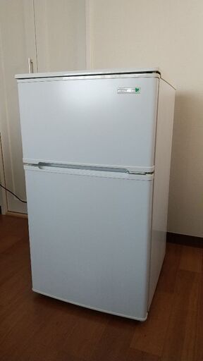 2ドア直冷式冷凍冷蔵庫 90L 耐熱100℃トップテーブル ノンフロン 2015年製 使用期間４ヶ月 10000円