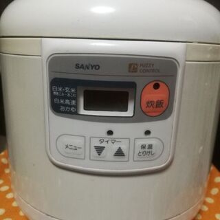 【お譲り先決定】SANYO　5.5合炊き炊飯器