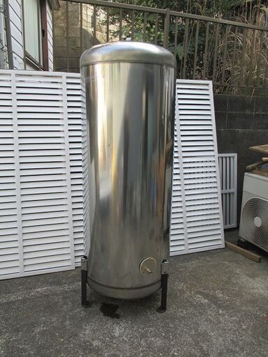 ステンレスタンク　#03　560L　DIYで加工しませんか？　貯水曹　BBQ台　焚き火台　燻製器などに