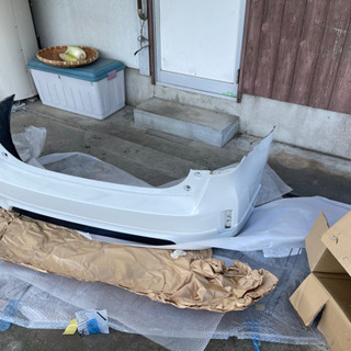 プリウスα モデリスタ　リヤバンパー