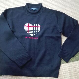 【ネット決済・配送可】バーバリーのセーター140A黒　美品　クリ...