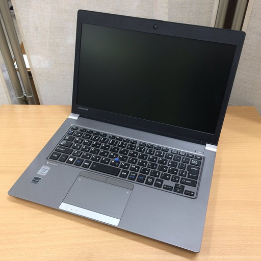 J500　TOSHIBA　東芝　ノートパソコン　PC　Dynabook　ダイナブック　Win10　Ci5　メモリ8GB　新品SSD256GB搭載