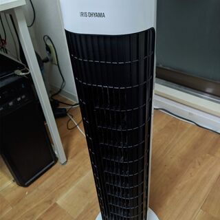 IRIS OHYAMA TWF-M72　扇風機　タワーファン