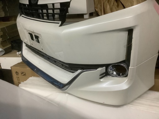 ヴォクシー　90 モデリスタ　エアロ　フロントスポイラー VOXY（ヴォクシー） エアロラインナップ（AERO PARTS SET