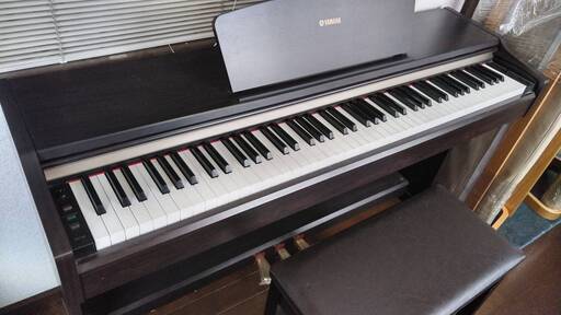 YAMAHA DIGITAL PIANO　電子ピアノ YDP-123 04年製 3ペダル　売ります。地域限定設置費込み！ YAMAHA DIGITAL PIANO 電子ピアノ YDP-123 04年製 3ペダル 売ります