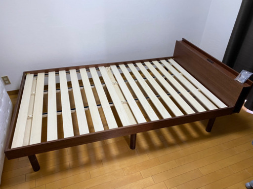 ベッド セミダブル すのこ天然木パイン材