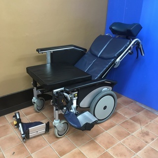 ティルト＆リクライニング車いす オアシスポジティブ OS-12TRSP（介助型）