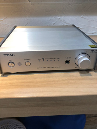 アンプ　TEAC