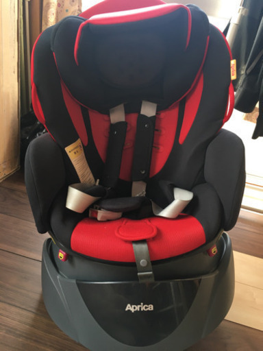 Aprica チャイルドシート