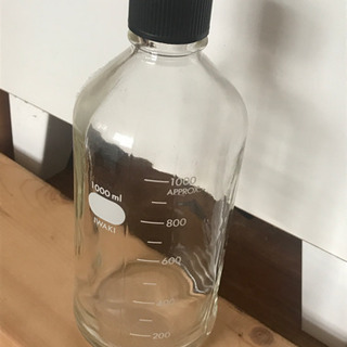 【ネット決済】アンティーク　ガラス瓶　1000ml