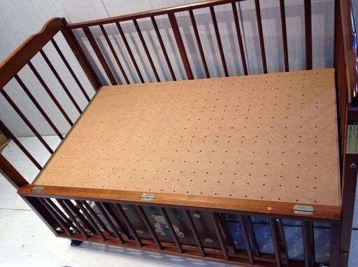 栃木乗物工業 ベビーベッド  70x120cm ※説明書不足 栃木乗物工業 ベビーベッド 70x120cm ※説明書不足 - 子供服・ベビー