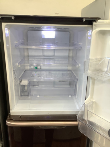 シャープノンフロン冷蔵庫 3ドア 収納力抜群2014年製(送料出品者負担) 3ドア冷蔵庫 SHARP(シャープ) 2014年製 314L