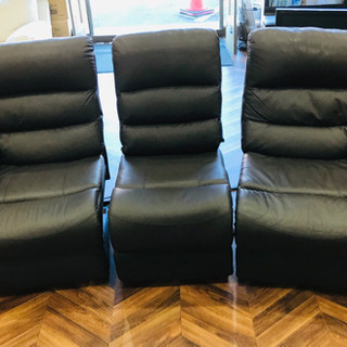 ★値下げ中！中古品　ニトリ電動リクライニングソファー