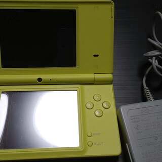 【ネット決済・配送可】Nintendo DSi ACアダプター付き