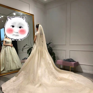 ウェディングドレス 　高級　ドレス 