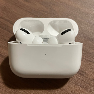 ✨超激安　airpods pro Apple イヤホン　bluethooth アップル✨